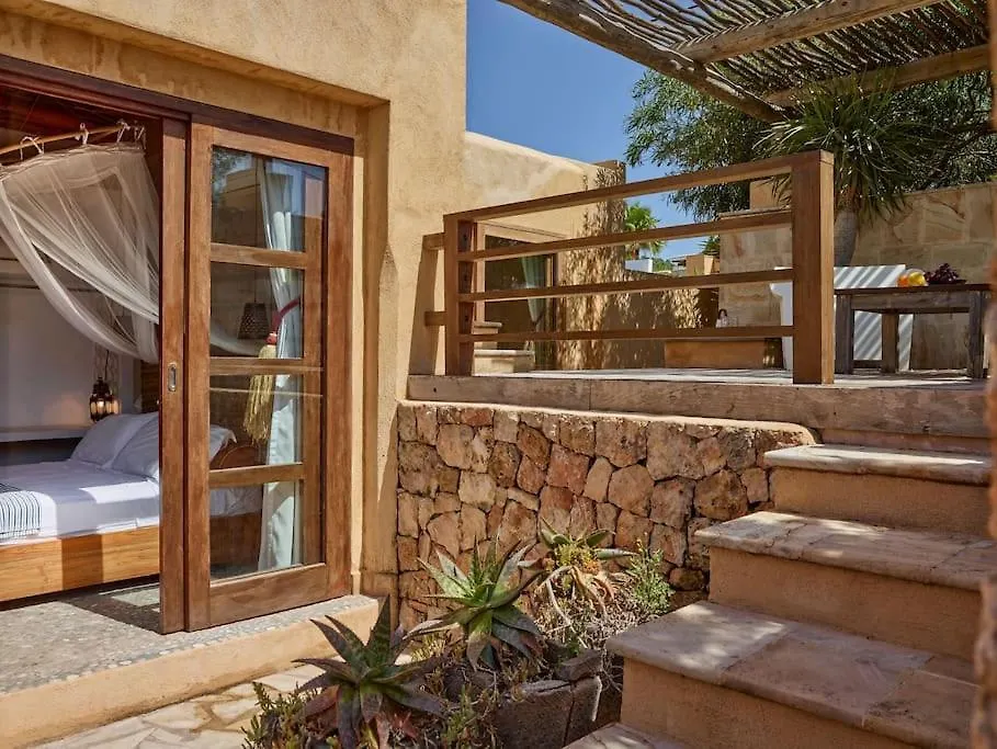 Kasbah 3 Villa Cala Vadella  İspanya